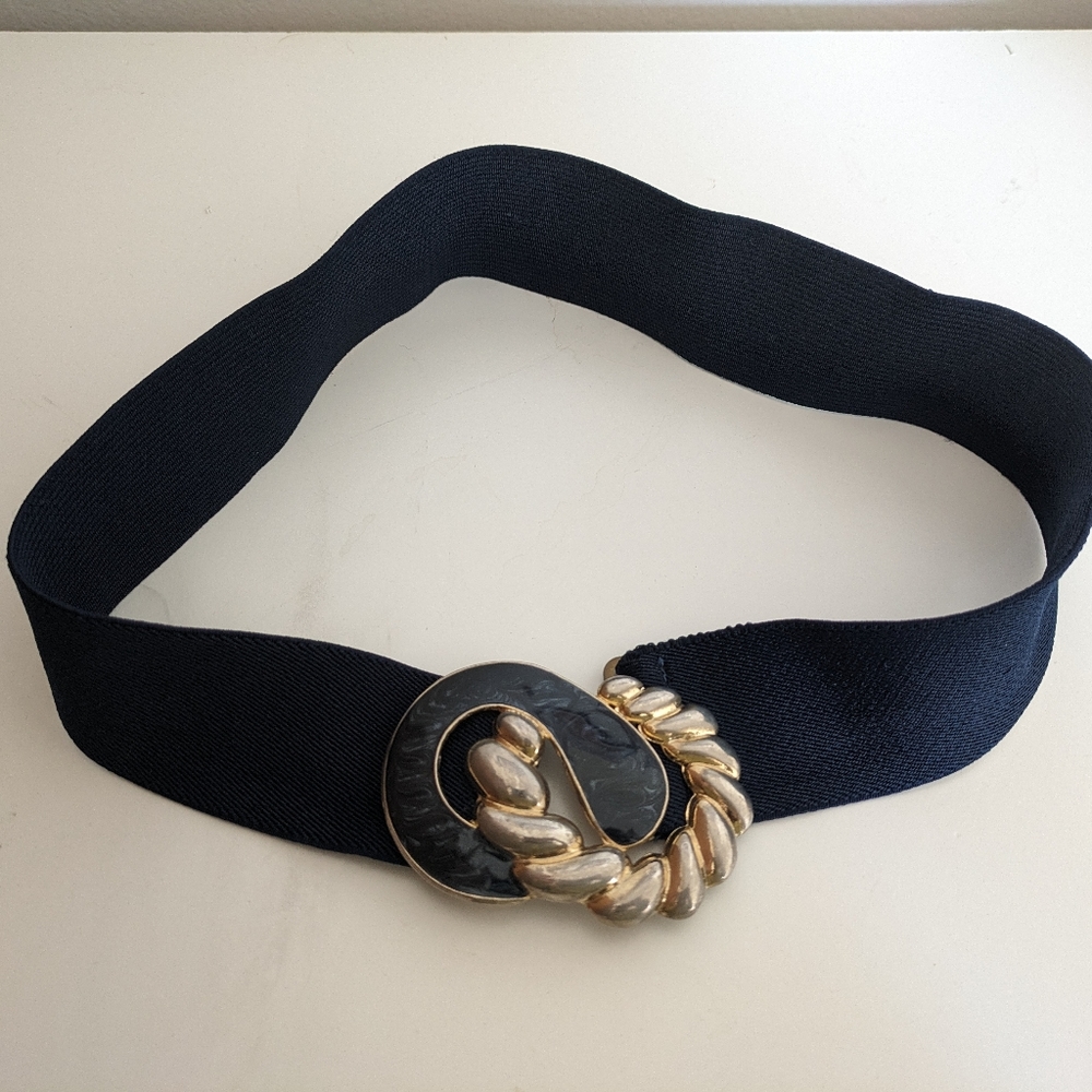 Navy vintage belt